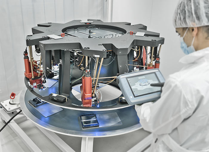 The UPC’s CD6 completes construction of a pioneering optical system for the world’s largest telescope